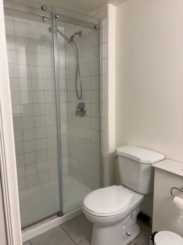 Quiet 1 bedroom apt - all inclusive - across from beach & trails - Photo 5