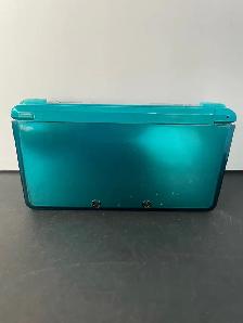 NINTENDO 3DS W/CHARGER