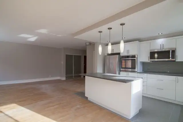 spacious 1-bed condo for rent, May 1st, Westmount adj - ID 4457 - Photo 2