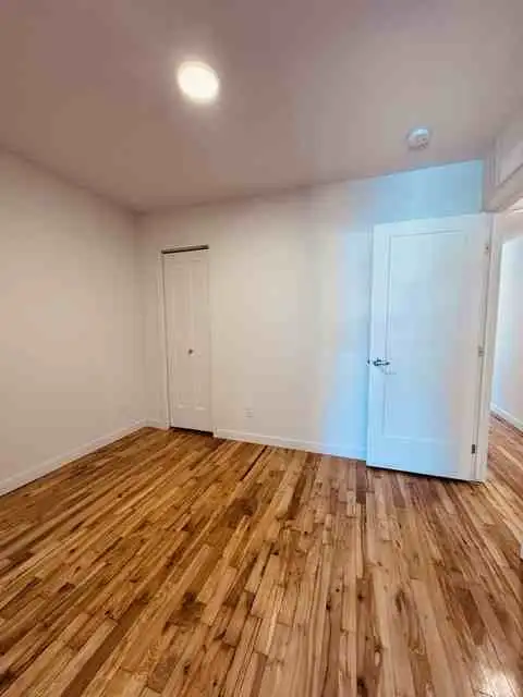 Pointe-aux-trembles 4/12 neuf, chiens acceptés 1er juillet 2026 - Photo 8