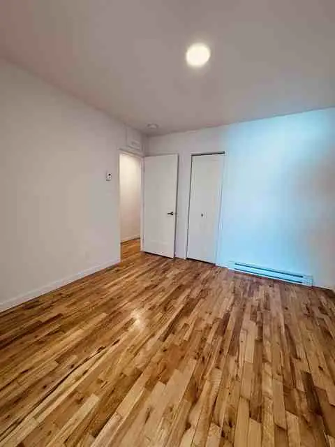 Pointe-aux-trembles 4/12 neuf, chiens acceptés 1er juillet 2026 - Photo 12