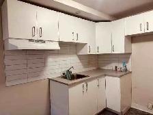 metro prefontaine, 41/2 demi sous sol ,cour aout 2026