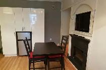 MÉTRO BERRI, grand studio meublé  1er mai (1er juin OK)