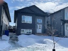 ASPEN RIDGE - 3 BEDROOM, AVAILABLE NOW