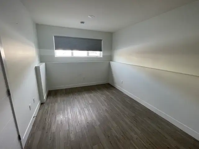 ASPEN RIDGE - 3 BEDROOM, AVAILABLE NOW - Photo 12