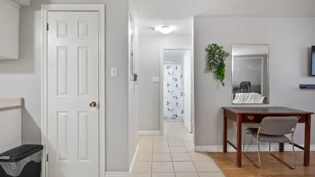 P11 AP3 - 1 BEDROOM APARTMENT – FULLY FURNISHED | ALL UTILITIES - Photo 5