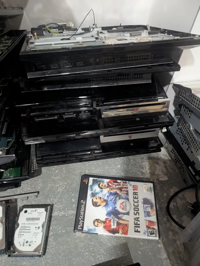 PS3 Consoles For Assembly and Parts - Photo 4