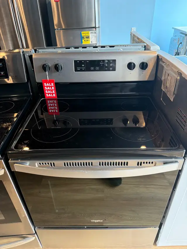Whirlpool 30" Stainless Steel Freestanding Electric Range