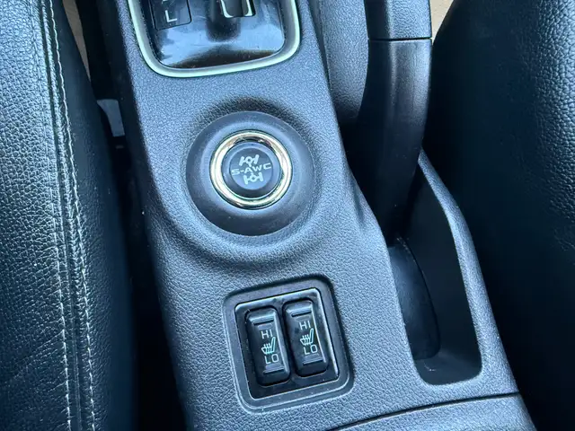 2015 Mitsubishi Outlander GT - Photo 17