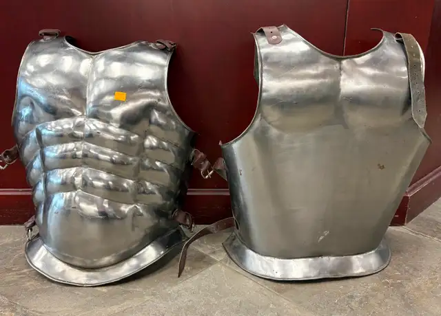 Costume Grade - Vintage Style Breastplate(s)/Muscle Cuirasses - Photo 6
