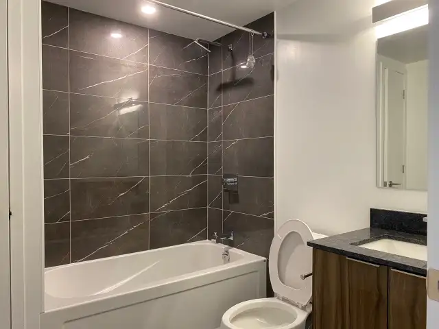 New Furnished 2BedCondo Yonge/Wellesley | 27F | Uof T & TMU Rent - Photo 3