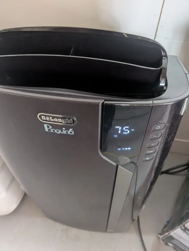 Brand New De’Longhi 14,000 BTU Portable Air Conditioner For Sale - Photo 10