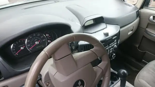 2007 SUV Mitshib AWD - Photo 4