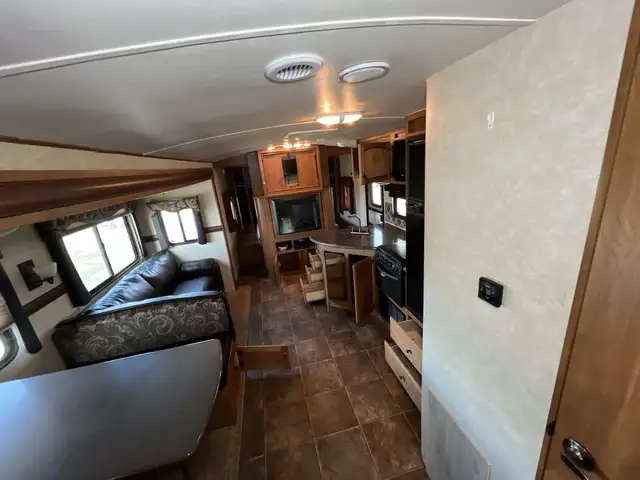 2013 Crossroads Sunset Trail 32FR BUNK HOUSE MODEL, SPACIOUS - Photo 37