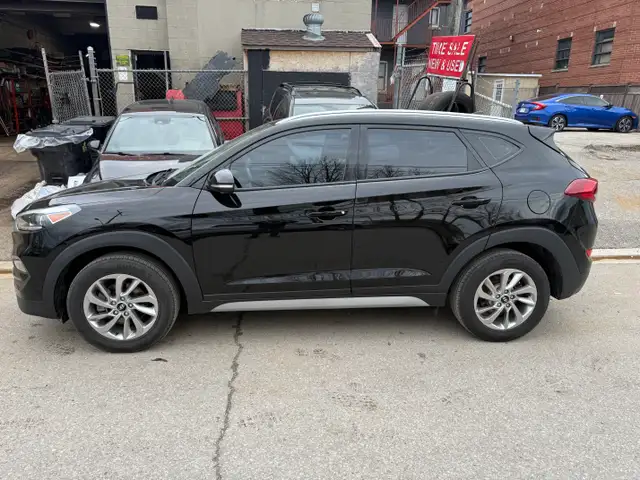 2018 Hyundai Tucson - Photo 2