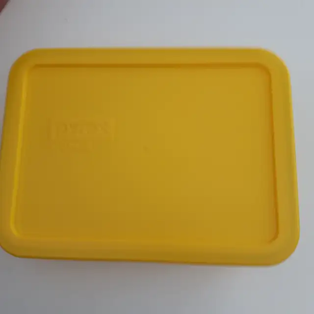 BEAU PLAT NEUF EN VERRE ÉPAIS, 2'HAUTx16'LARGEx8'LONG: $10.00 - Photo 4