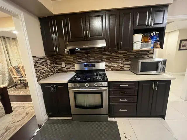 ROOM FOR RENT - Photo 8