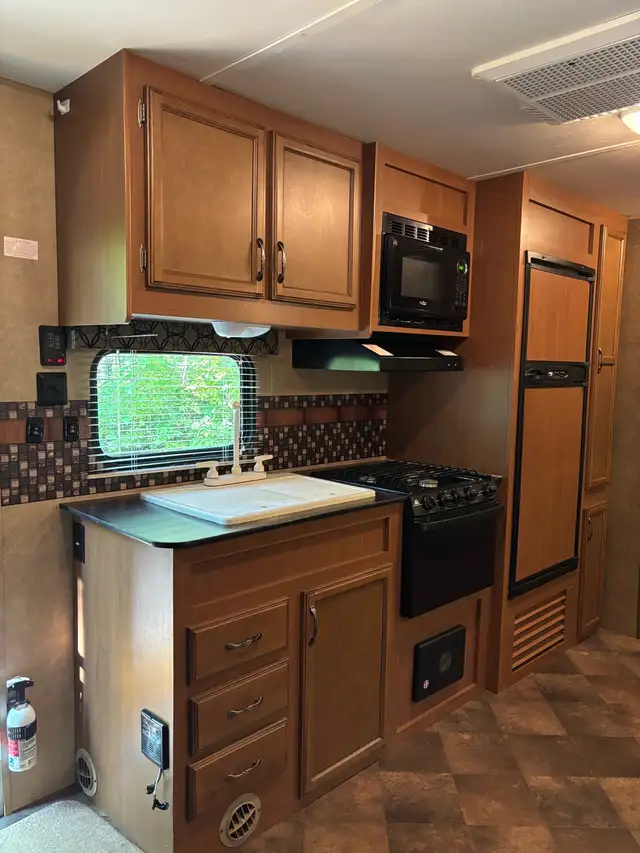 2014 StarCraft 25 BHS Widebody - Photo 4