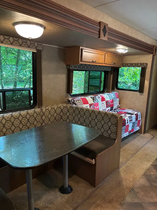 2014 StarCraft 25 BHS Widebody - Photo 5