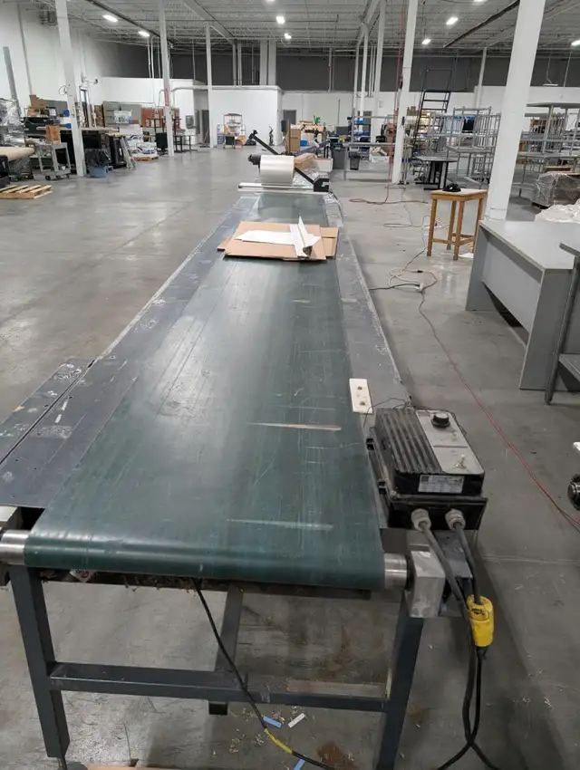 Conveyor- variable speed - Photo 2