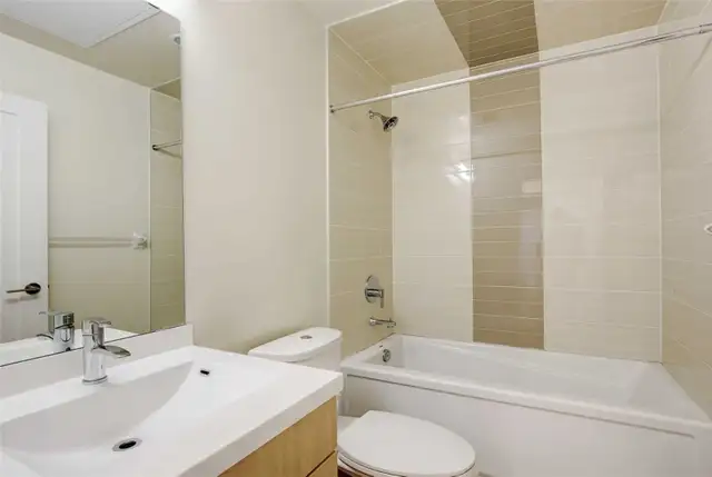 AVAILABLE FURNISHED CONDO – 6 MONTHS MINIMUM TERM RENTAL -$2000 - Photo 9