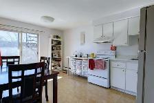 4 1/2 rénové à Pointe-aux-Trembles - Juillet - Internet inclus