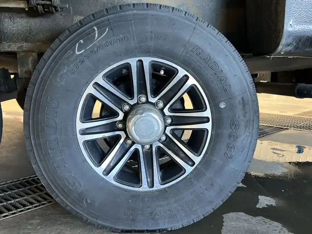 2015  ALPINE 3010RE,LUXURIOUS, WIDE BODY, SPACIOUS, COUPLES UNIT - Photo 36