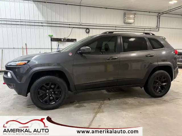 2016 JEEP CHEROKEE TRAILHAWK LOADED ACCIDENT FREE SAFETIED