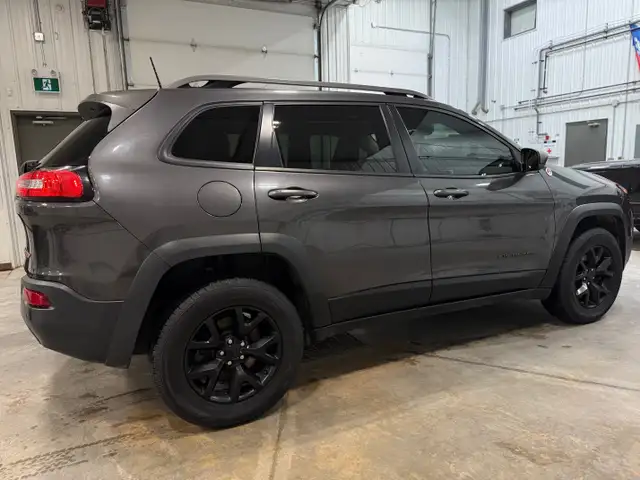 2016 JEEP CHEROKEE TRAILHAWK LOADED ACCIDENT FREE SAFETIED - Photo 15