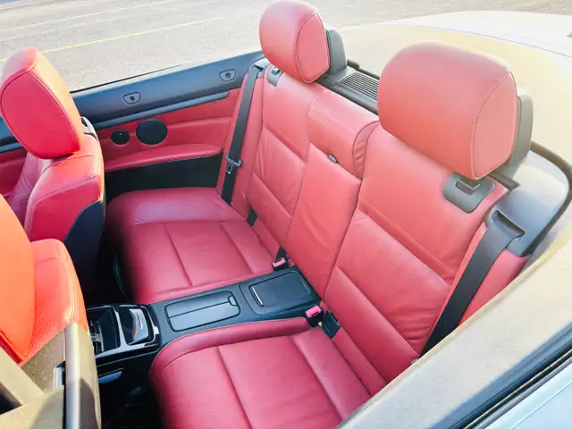 BMW 328i Cabriolet M Package | Red Interior | 110k km | Impeccab - Photo 5
