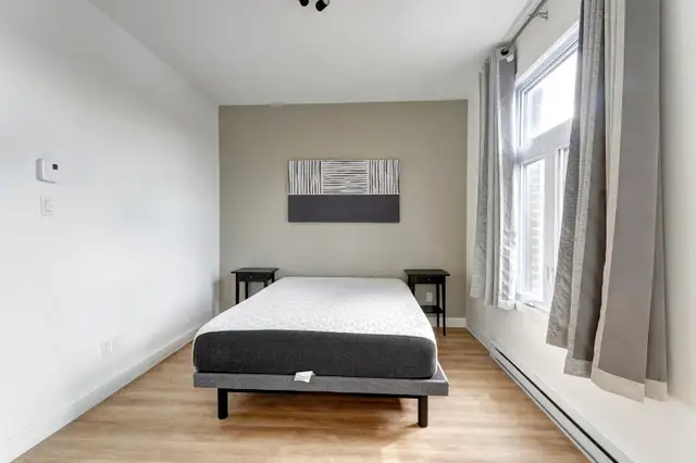 4 1/2 rénové à neuf et meublé à Montréal - Juillet - Internet - Photo 8