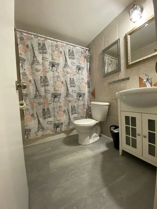 4 BEDROOM 2.5 BATH SINGLE HOME FOR RENT - Photo 7