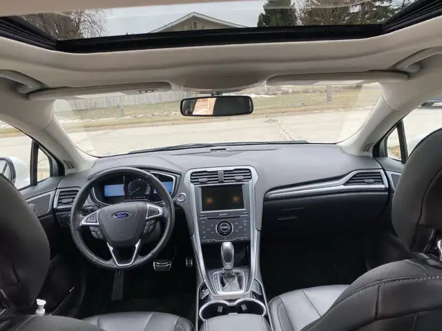 2014 Ford Fusion Titanium AWD - Photo 9