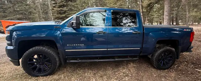 2017 Chevrolet-Silverado 1500 LTZ-6.2L, V8 (376CI) - Photo 5