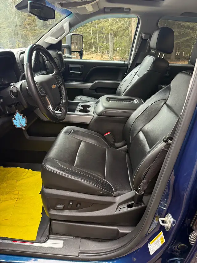 2017 Chevrolet-Silverado 1500 LTZ-6.2L, V8 (376CI) - Photo 9