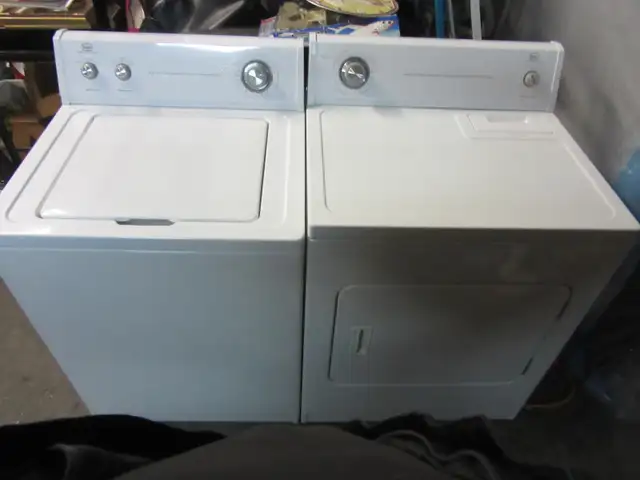 LIKE NEW WASHER/DRYER GREAT SET