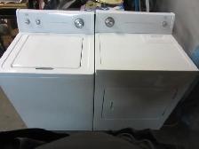 LIKE NEW WASHER/DRYER GREAT SET