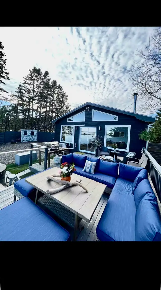 Cleveland Beach Cottage - Photo 2