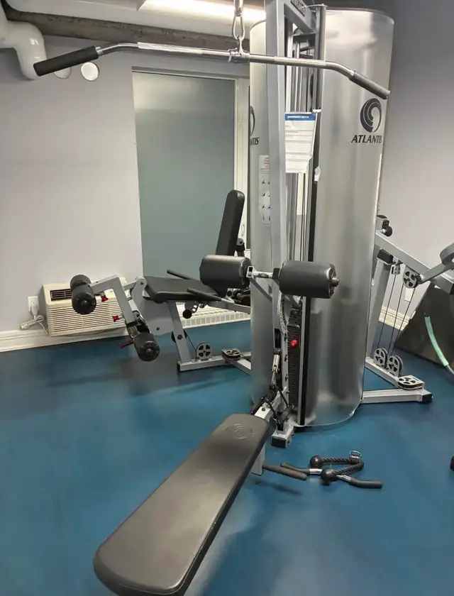 condo 2 1/2 avec chambre , place des arts - Photo 7