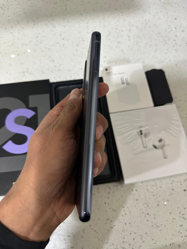 Samsung S21 128GB Earbuds/Charger Set/Delivery - Photo 4