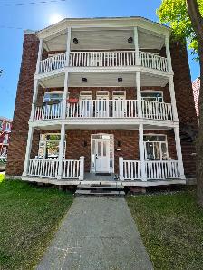 GRAND LIMOILOU 3 1/2 À LOUER