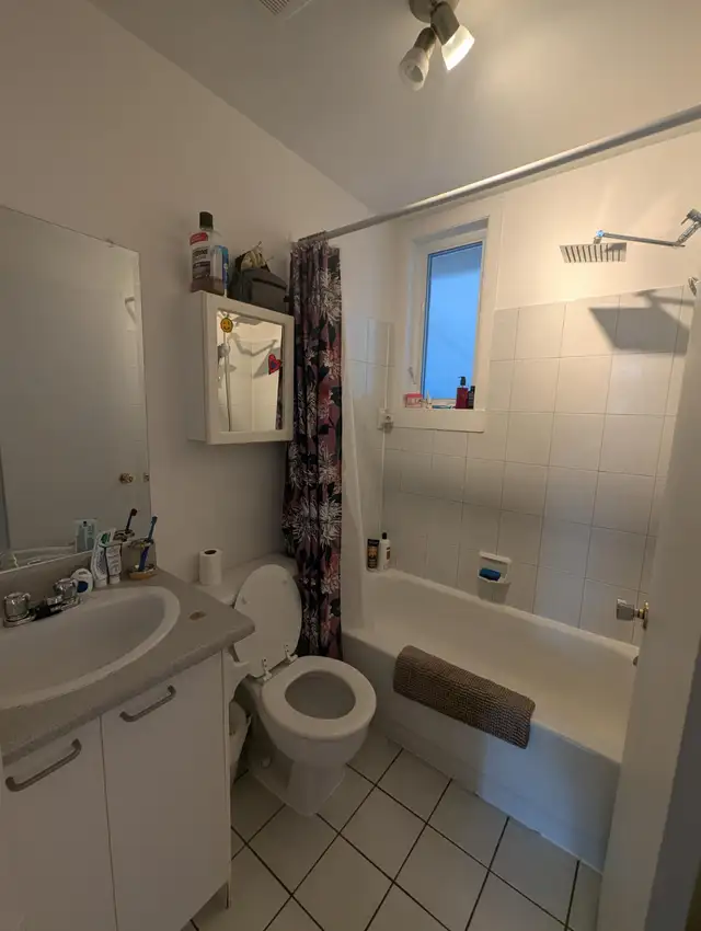 GRAND LIMOILOU 3 1/2 À LOUER - Photo 8