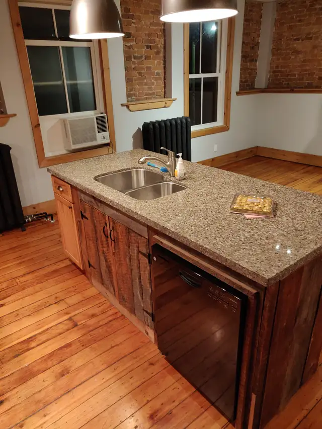 1 Bedroom Apartment For Rent ALL INCL, Downtown, KGH, Queens - Photo 3