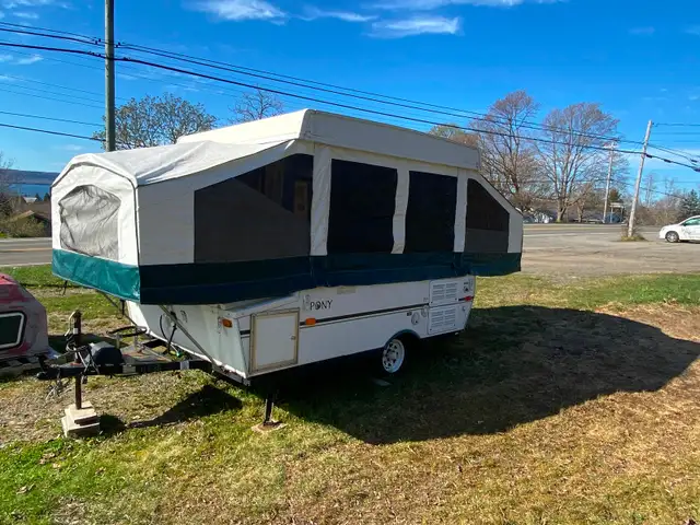 Tent trailer - Photo 4