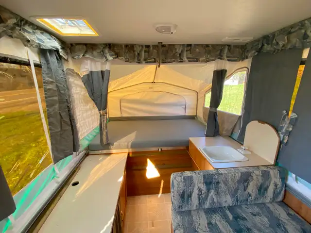 Tent trailer - Photo 6