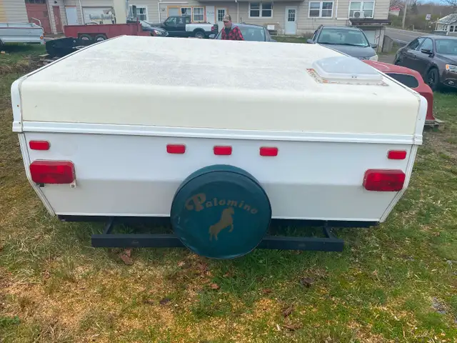 Tent trailer - Photo 9