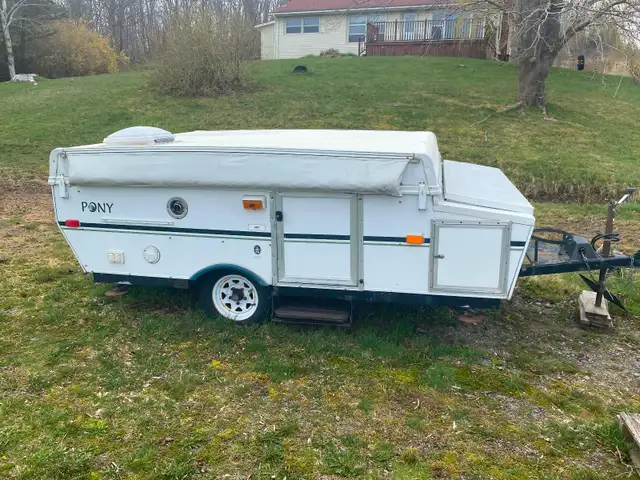 Tent trailer - Photo 10