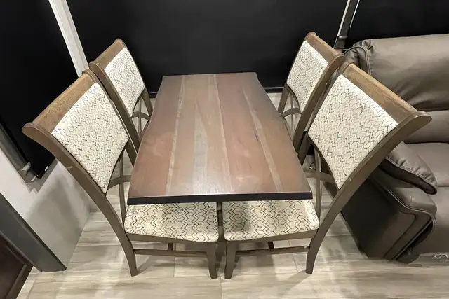 2022 Alliance RV Paradigm 370FB – Luxury Pre-Owned 5th Wheel - Photo 15