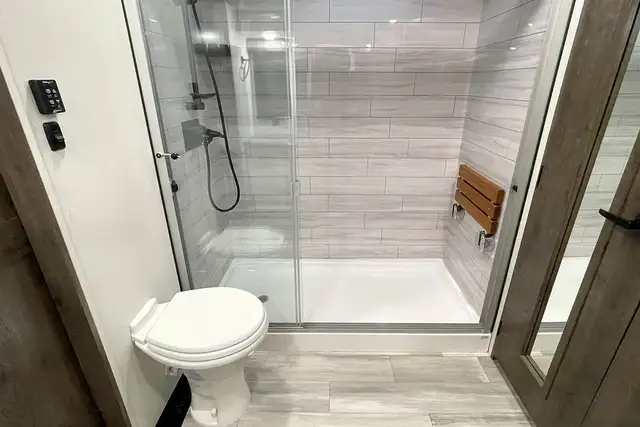 2022 Alliance RV Paradigm 370FB – Luxury Pre-Owned 5th Wheel - Photo 36