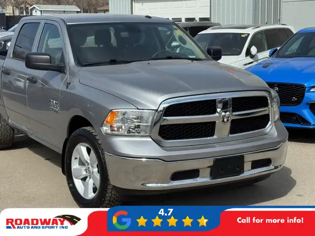 2023 RAM 1500 Classic SLT - Photo 2